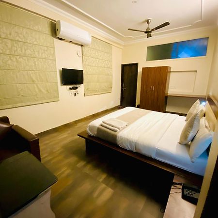 Hotel Mock Orange ชัยปุระ ภายนอก รูปภาพ
