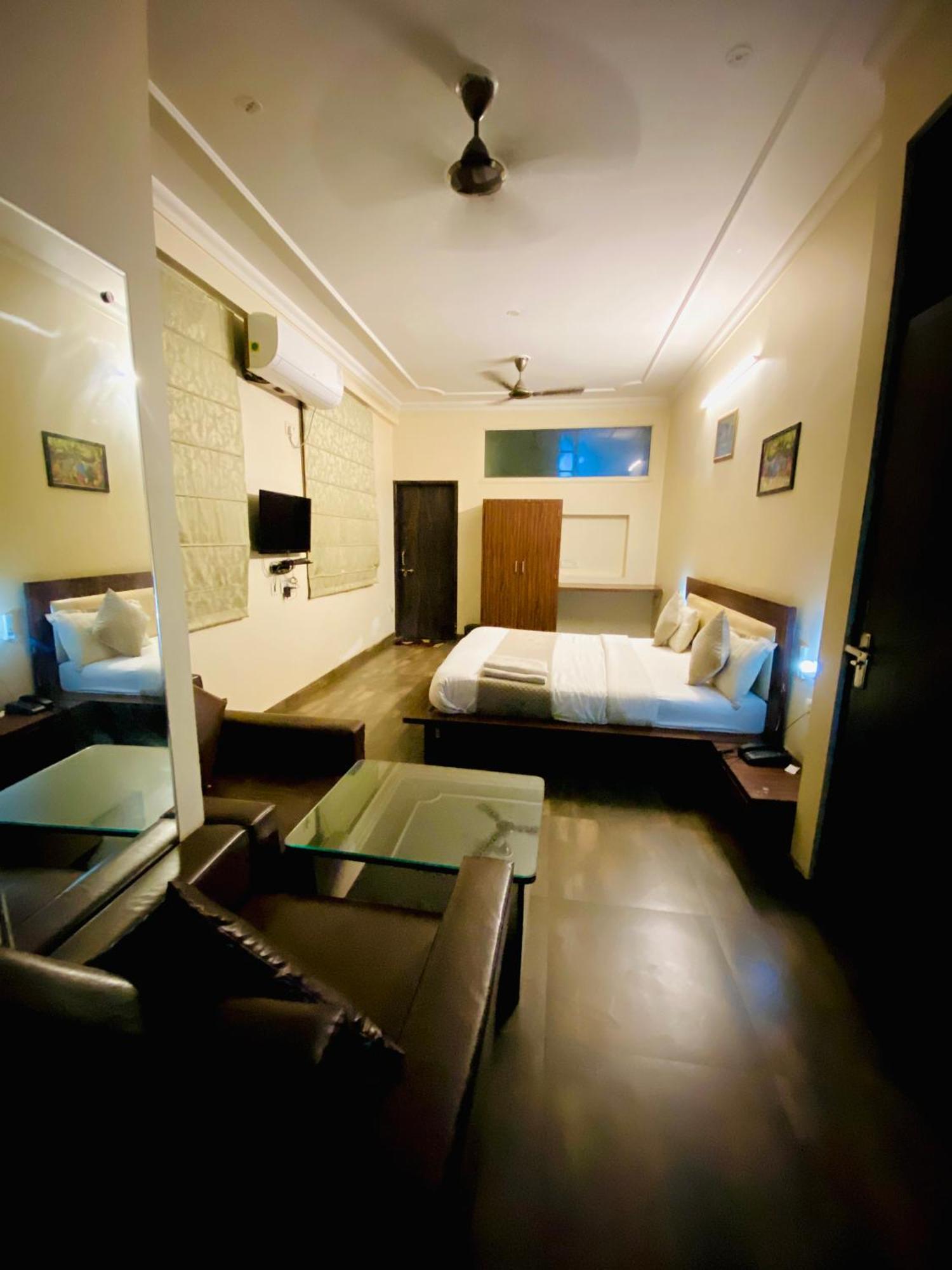 Hotel Mock Orange ชัยปุระ ภายนอก รูปภาพ