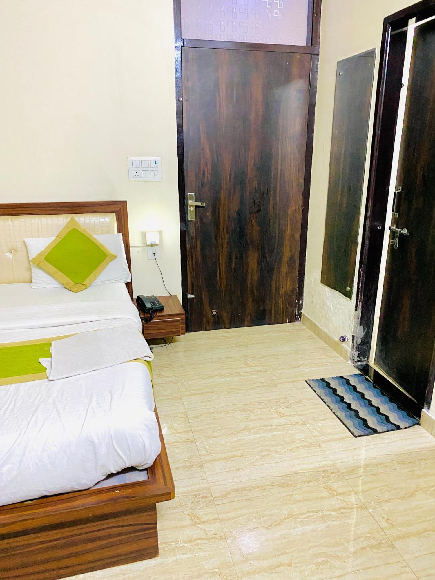 Hotel Mock Orange ชัยปุระ ภายนอก รูปภาพ