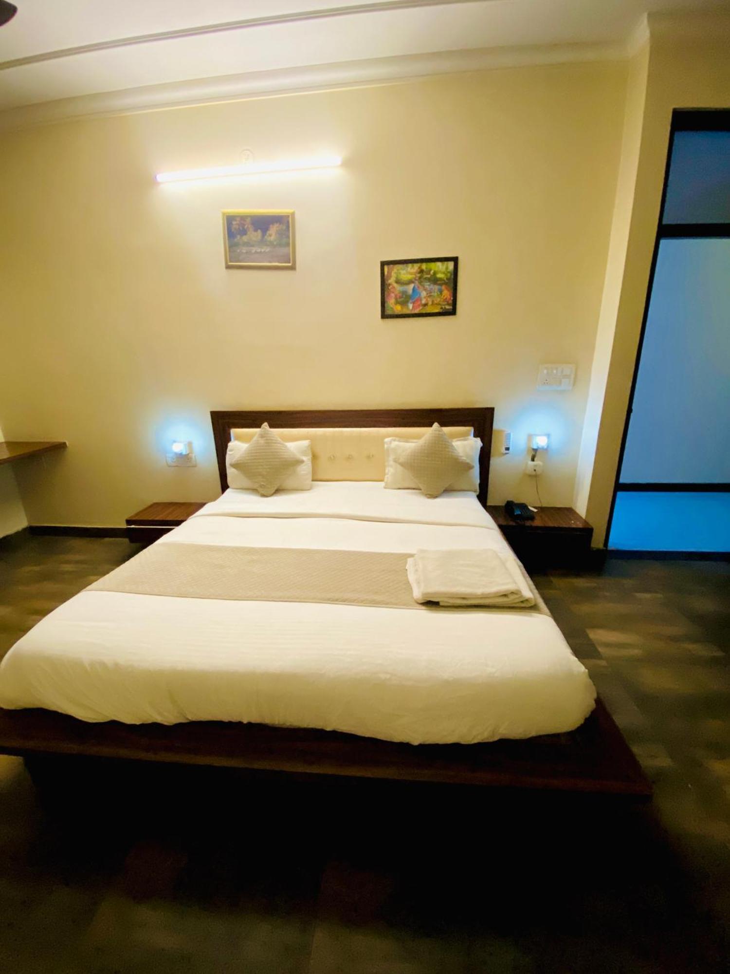 Hotel Mock Orange ชัยปุระ ภายนอก รูปภาพ