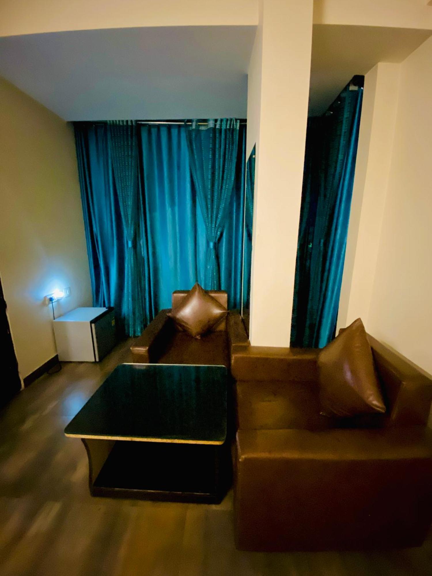 Hotel Mock Orange ชัยปุระ ภายนอก รูปภาพ